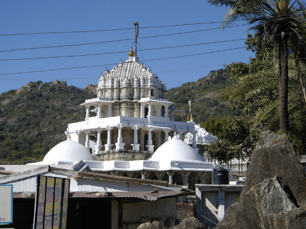 Dilwara Jain Temple : प्राचीन इतिहास और अद्भुत वास्तुकला का उत्कृष्ट ...