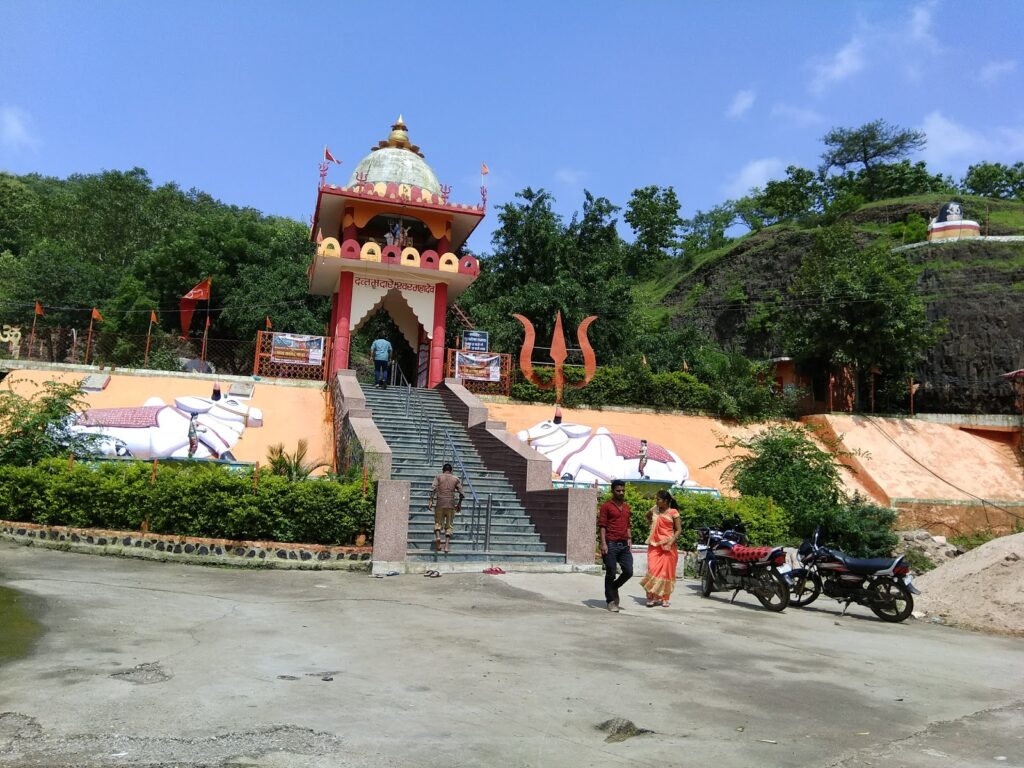 Mandareshwar Shiva Temple